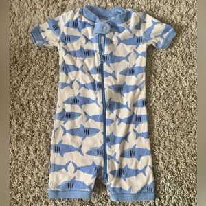 Hannah Anderson Zipper Outfit